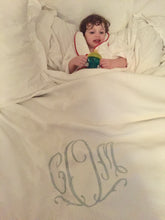 Load image into Gallery viewer, Child's Robe